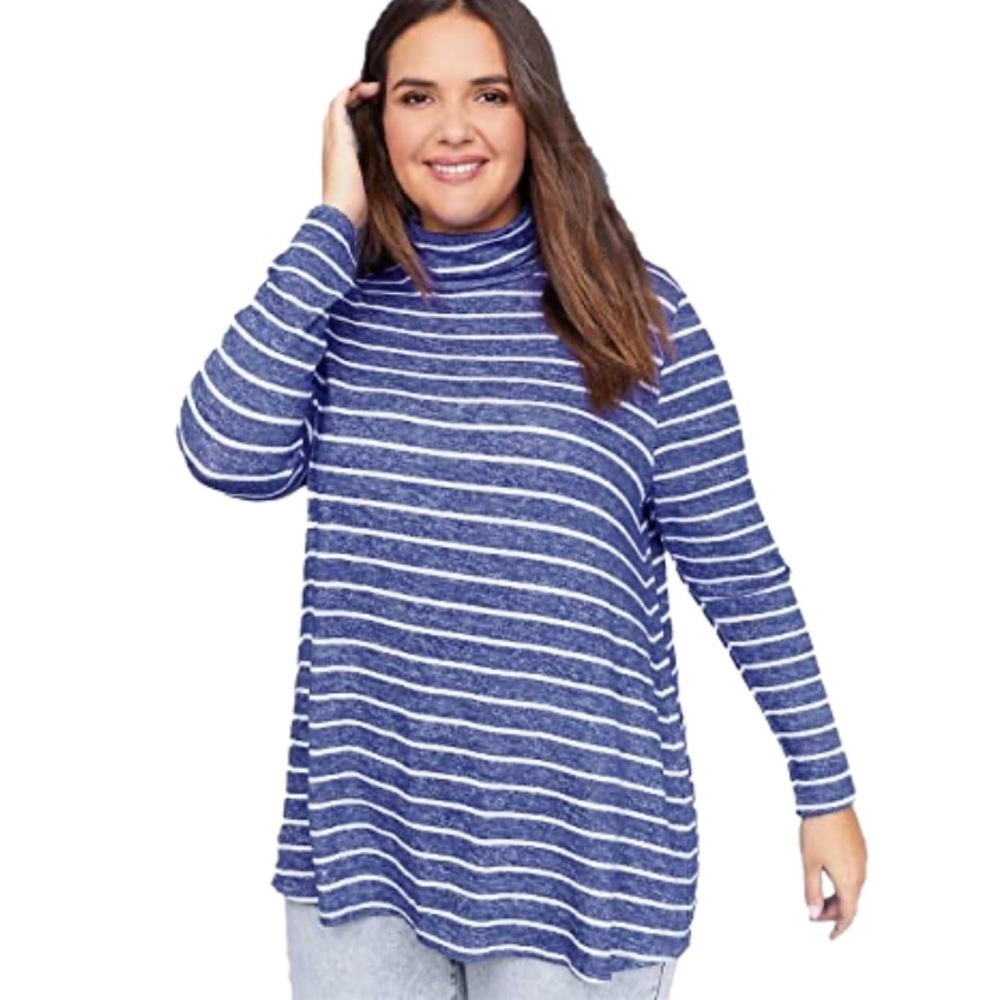 Lane Bryant Women's Hacci Swing Turtleneck‎ Sweater
